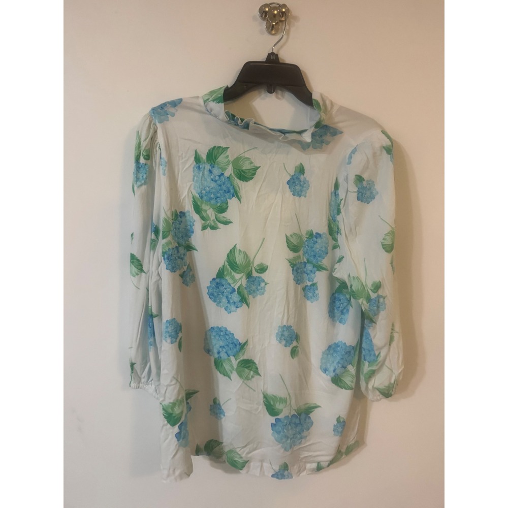Crown & Ivy Blue Hydrangea Floral Ruffle Neck Blouse XL White 3/4 Sleeve Top - Picture 3 of 6